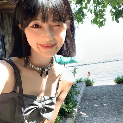 校门外